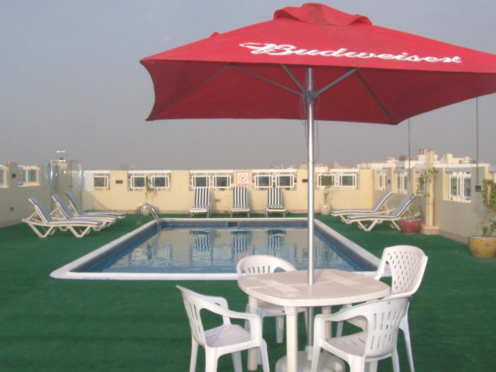 Benta Grand Hotel Llc Dubai Exterior photo