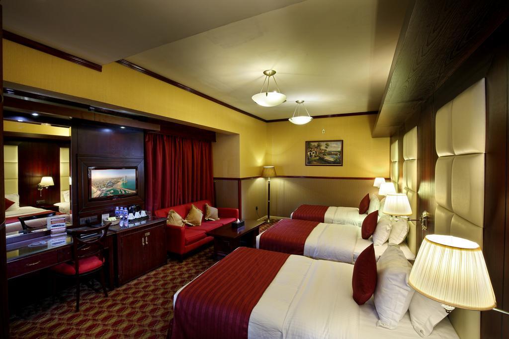 Benta Grand Hotel Llc Dubai Exterior photo