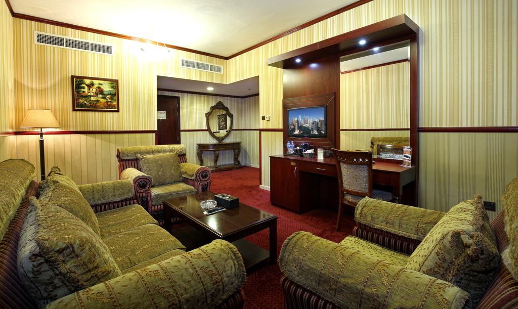 Benta Grand Hotel Llc Dubai Exterior photo