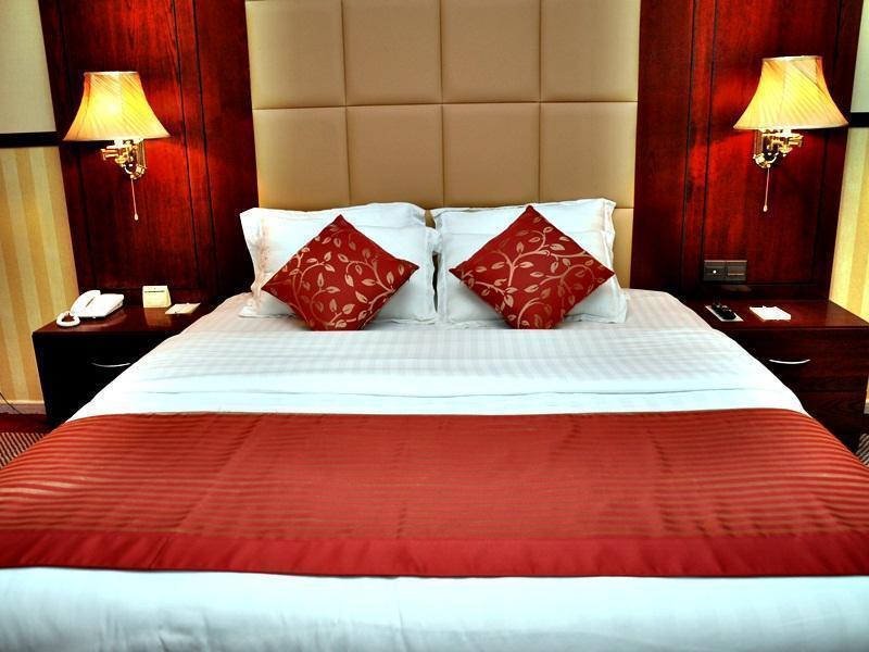Benta Grand Hotel Llc Dubai Exterior photo