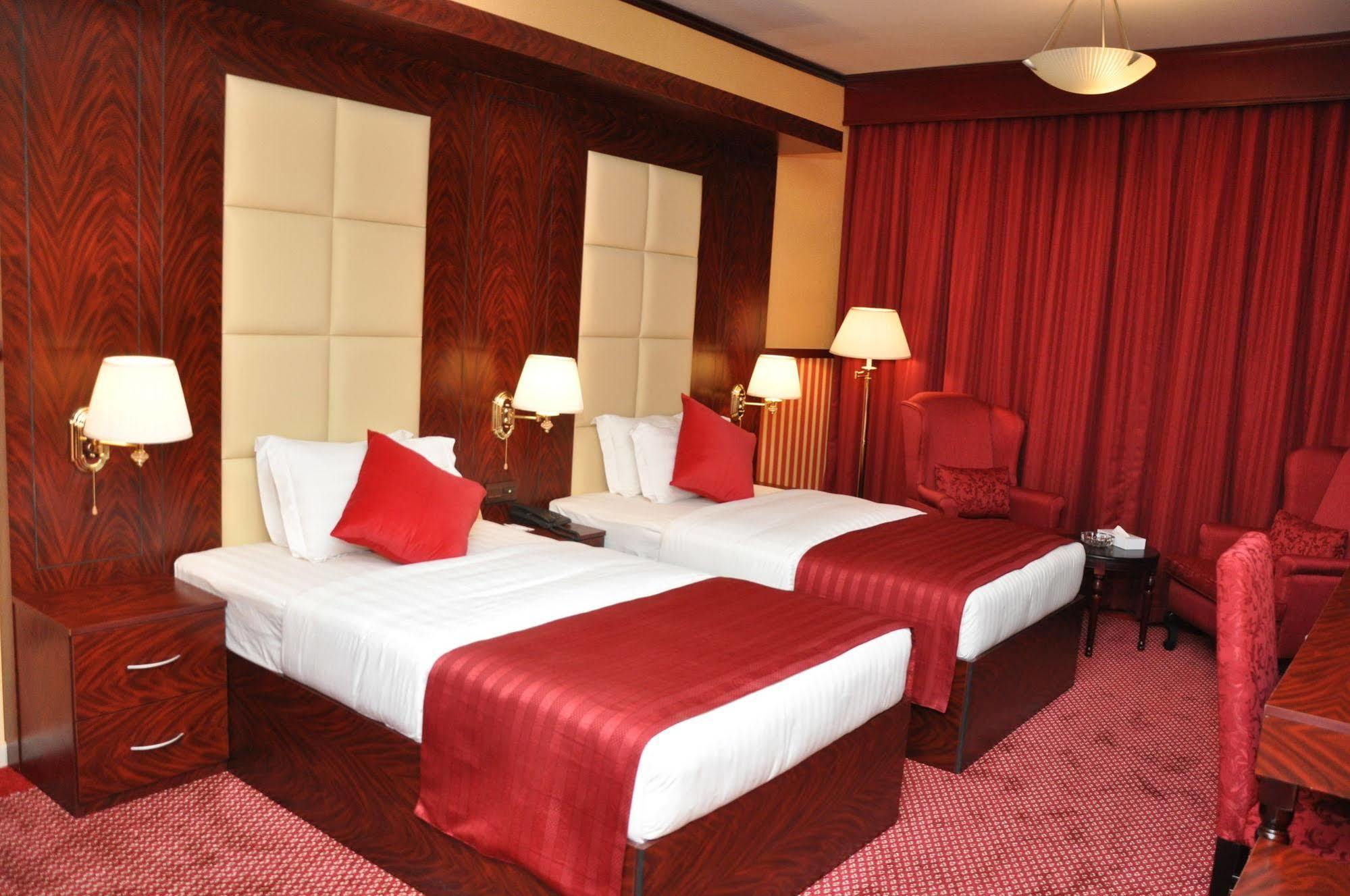 Benta Grand Hotel Llc Dubai Exterior photo